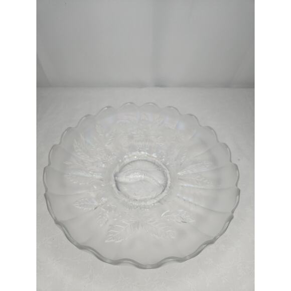 White Northwood Carnival Glass Peacock & Urn Large Bowl Ice Blue Cream Bowl 10in - Picture 2 of 9